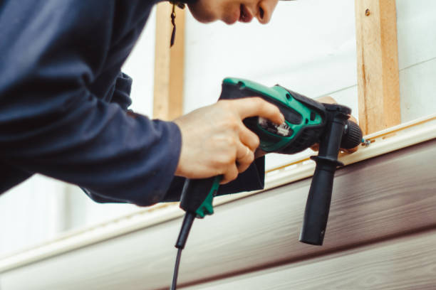 Best Construction Debris Removal  in Iowa, LA